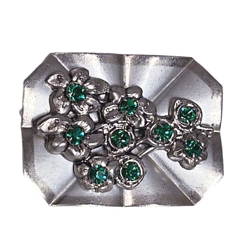 Vintage 1940’s C clasp brooch. Silver colored green glass
